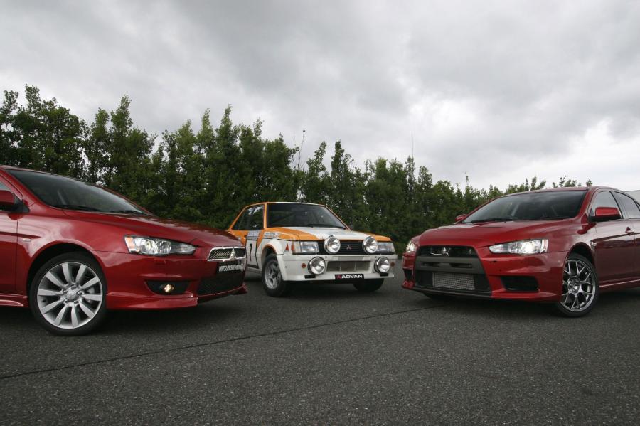  Mitsubishi Lancer Sportback 2008 года  (фото 34 из 42)